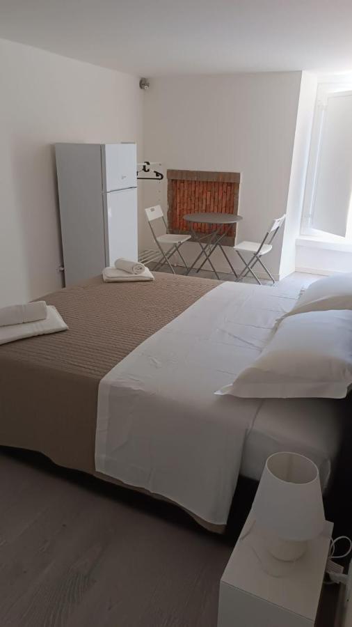Di Fronzo Guest House T 特里贾诺 外观 照片