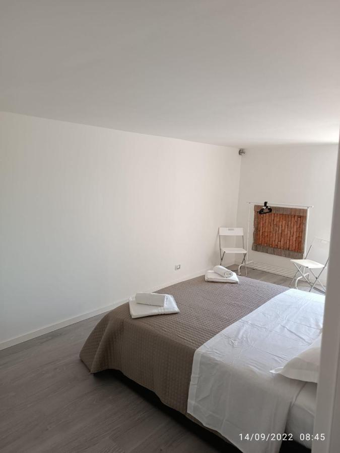 Di Fronzo Guest House T 特里贾诺 外观 照片